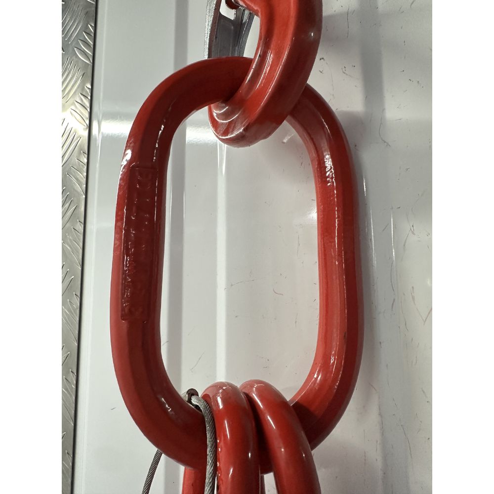 3.15 Tonne Chainsling 4 legs, safety hook with shorteners