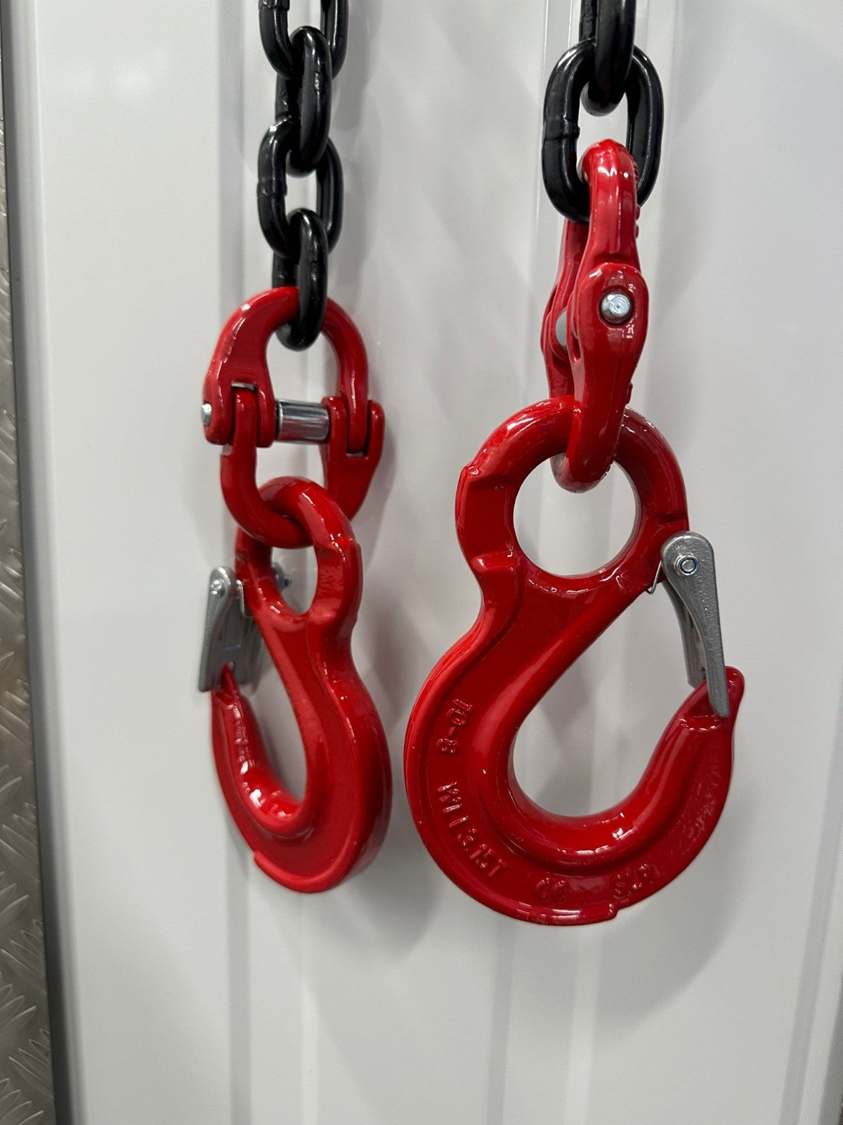 2mtr x 2 leg 7mm Lifting Chain Sling 2.12 tonne with Shortners and Loler cert