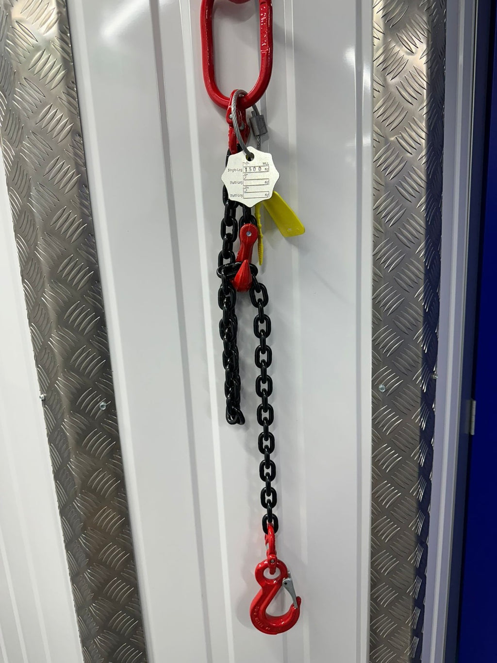 Single Leg Lifting Chain Sling SWL 1.5T 1mtr EWL 7mm chain With Loler cert
