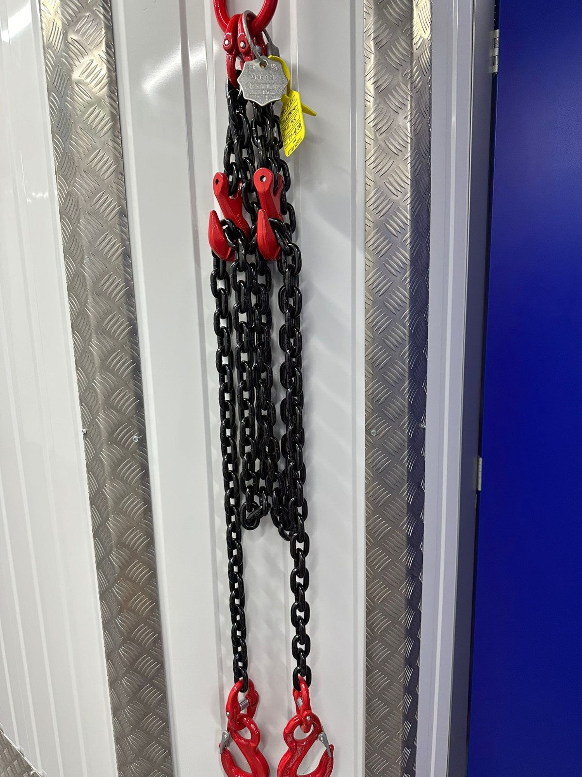 2mtr x 2 leg 10mm Lifting Chain Sling 4.25 tonne with Shortners and Loler cert