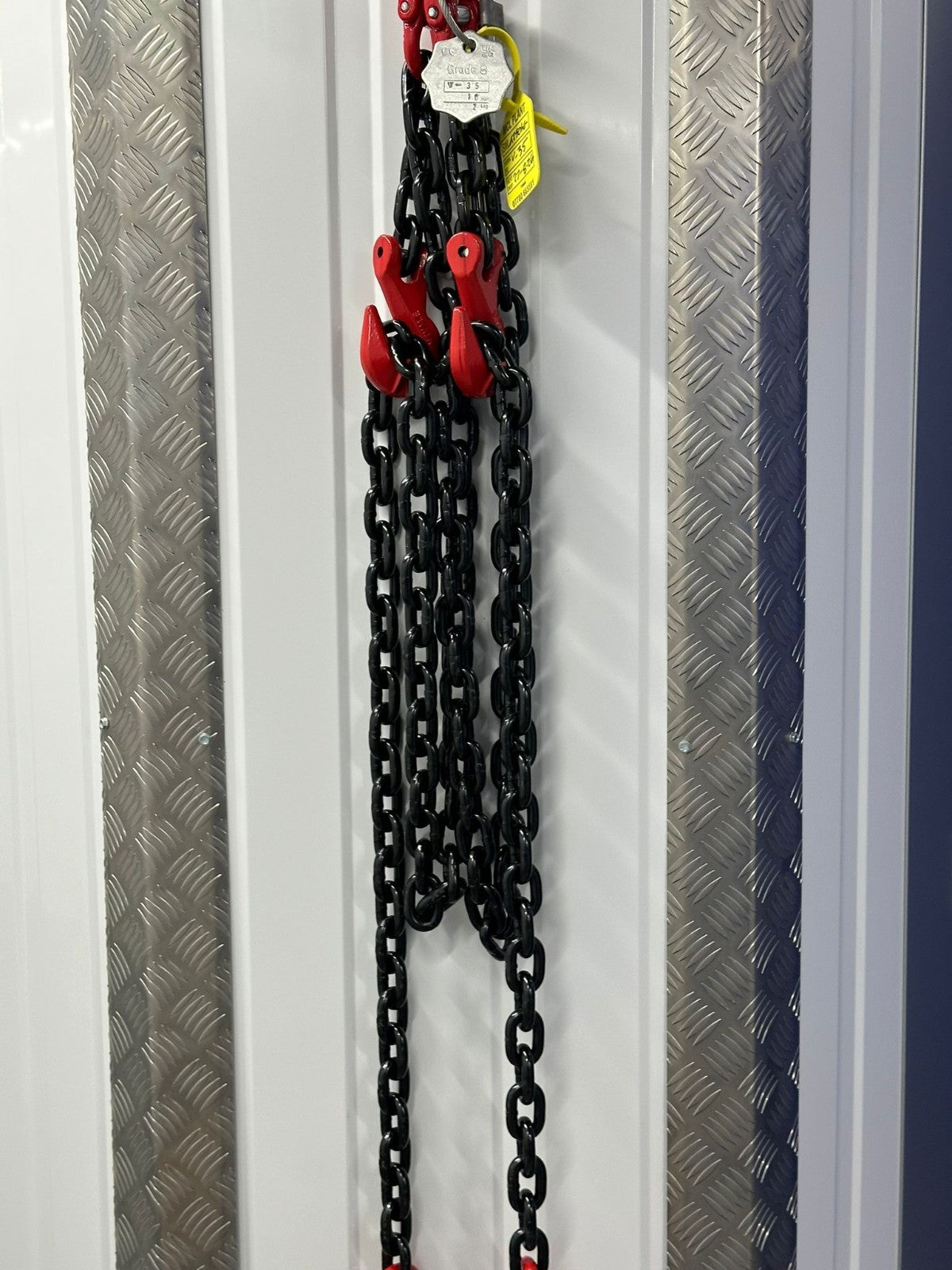 2mtr x 2 leg 10mm Lifting Chain Sling 4.25 tonne with Shortners and Loler cert