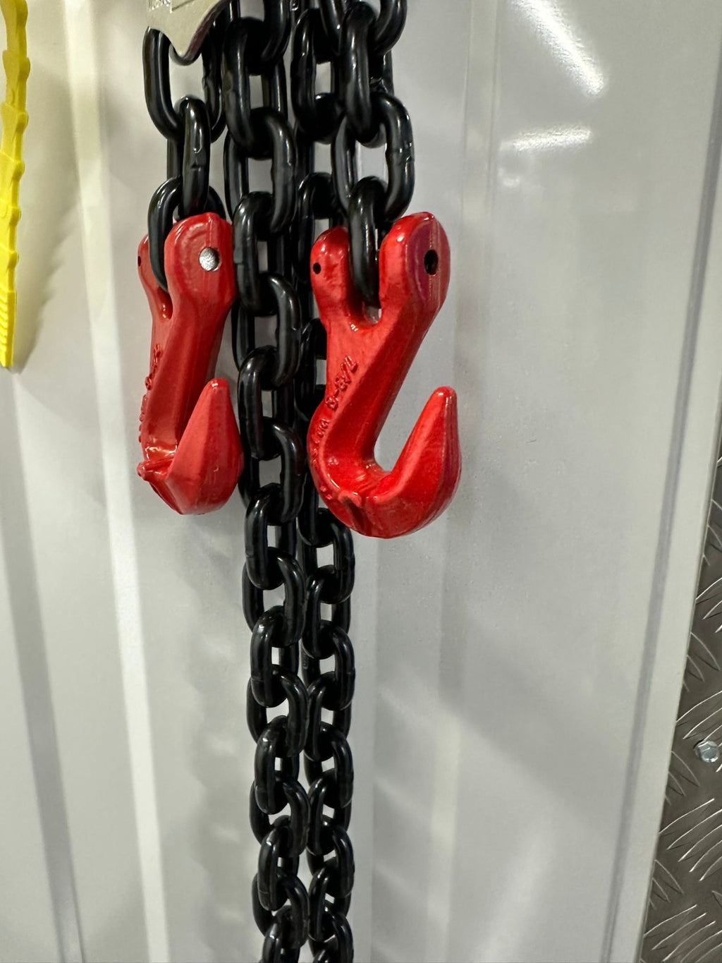 1mtr x 2 leg 7mm Lifting Chain Sling 2.12 tonne with Shortners and Loler Cert
