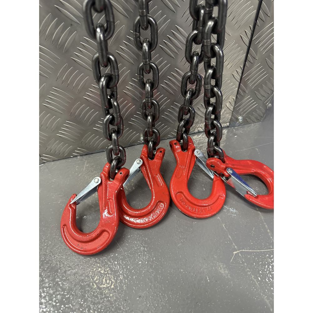 4.25 Tonne Chainsling 4 legs, latch hook with shorteners